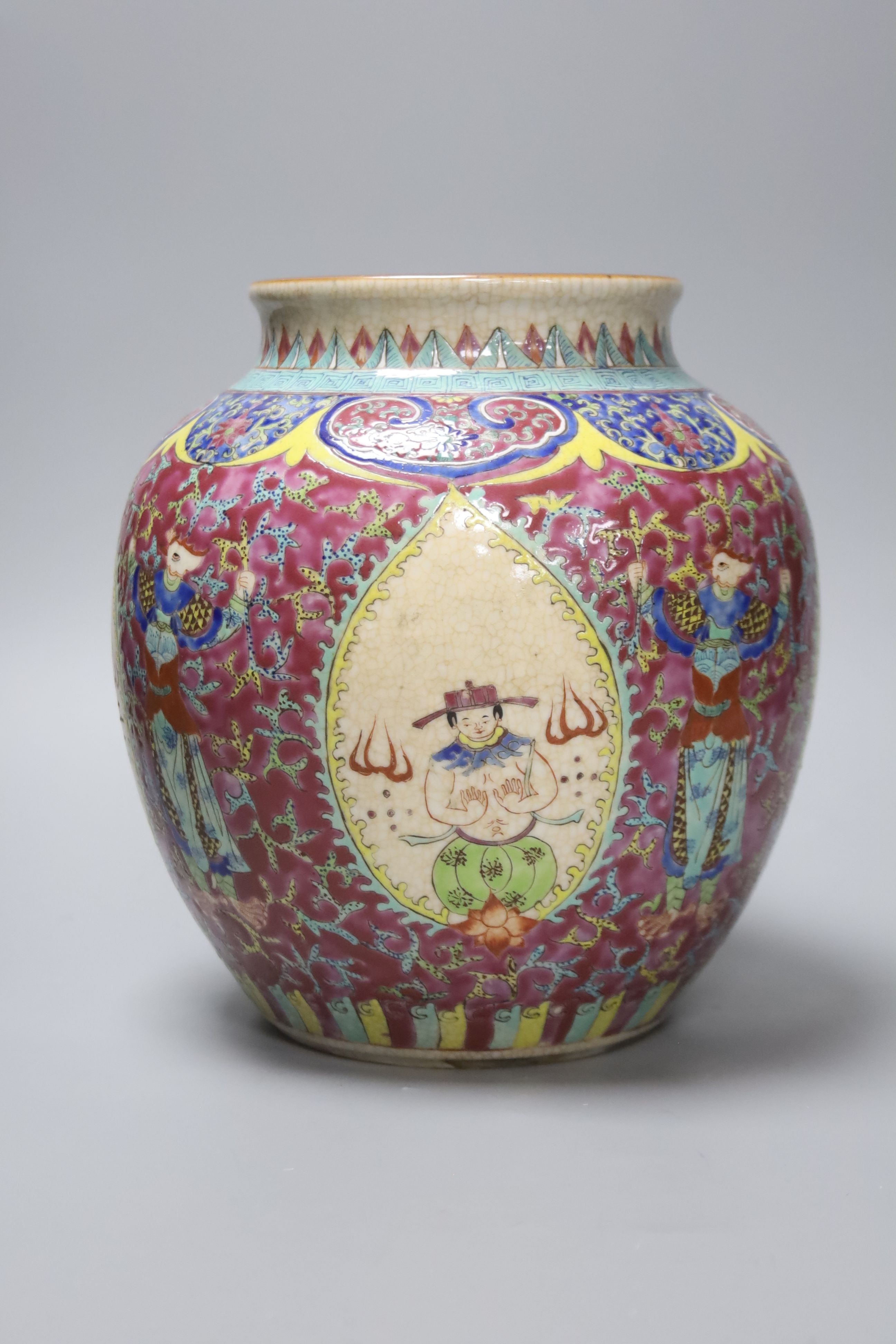 A Chinese famille rose vase made for the Thai market, height 23cm